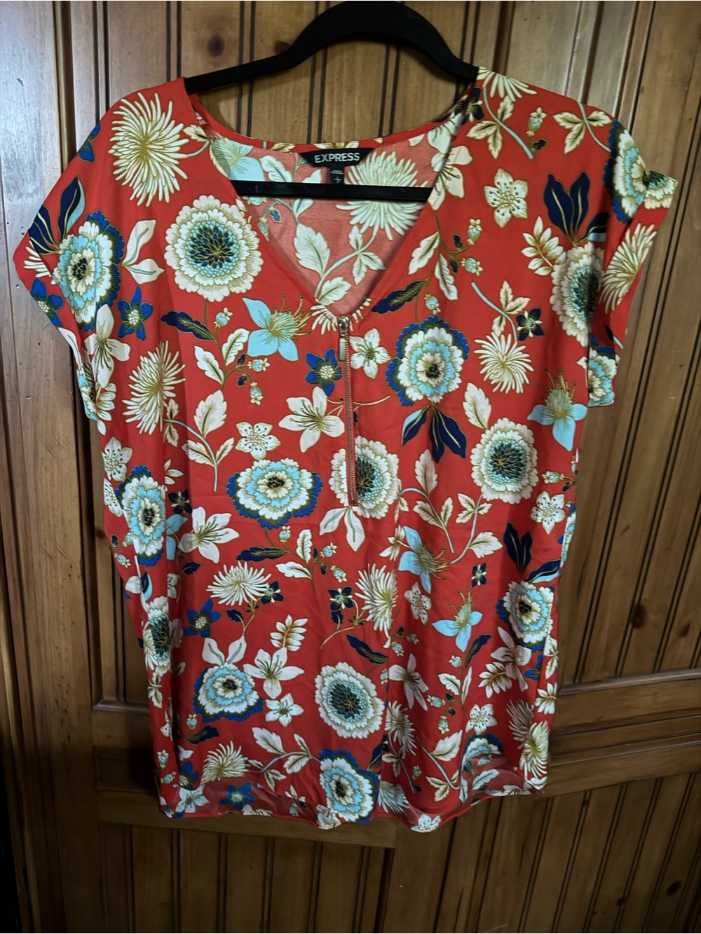 Express Coral Floral Zip-Front V-Neck Blouse